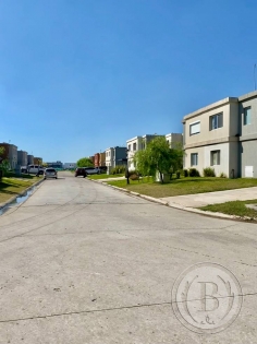 Venta de Casa en Casas de Santa Ana en Casas de Santa Ana, Tigre — Foto 6