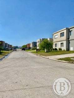 Venta de Casa en Casas de Santa Ana en Casas de Santa Ana, Tigre — Foto 4