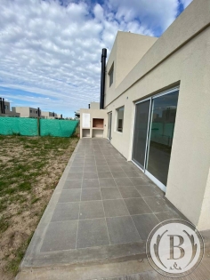 Venta de Casa en Casas de Santa Ana en Casas de Santa Ana, Tigre — Foto 6