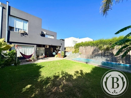 Venta de Casa en Casas de Santa Maria en Casas de Santa Maria, Tigre — Foto 4