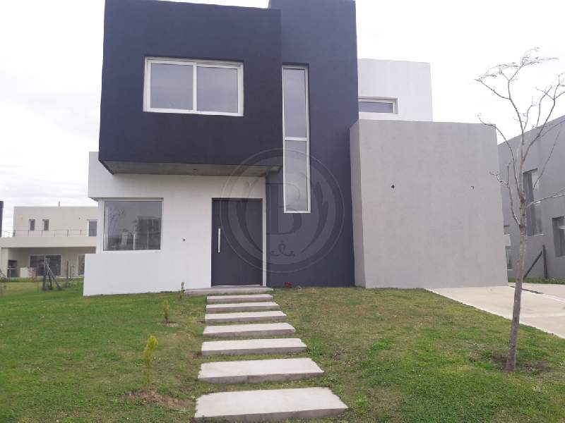 Venta de Casa en Castaños en Castaños, Tigre — Foto 1