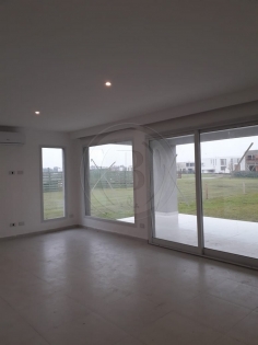 Venta de Casa en Castaños en Castaños, Tigre — Foto 3