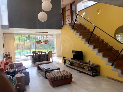 Venta de Casa en Castelar en Castelar, Zona Oeste — Foto 2