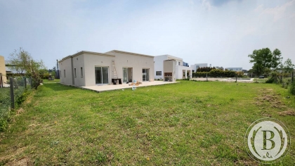 Venta de Casa en El Cantón - El Cantón