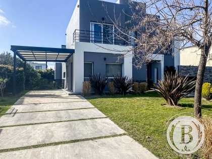 Venta de Casa en El Cantón - El Cantón