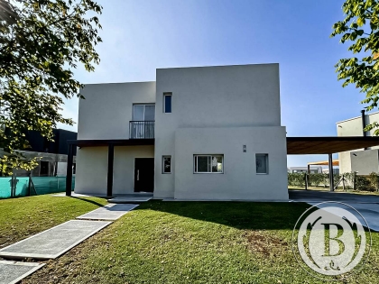 Venta de Casa en El Cantón - El Cantón