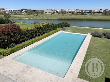 Venta de Casa en El Golf en El Golf, Tigre — Foto 2