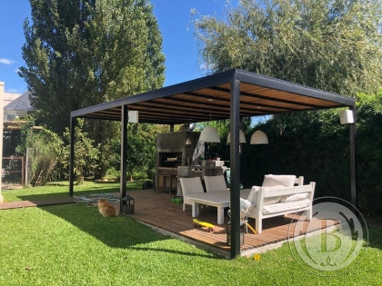Venta de Casa en El Lucero en El Lucero, Pilar — Foto 1