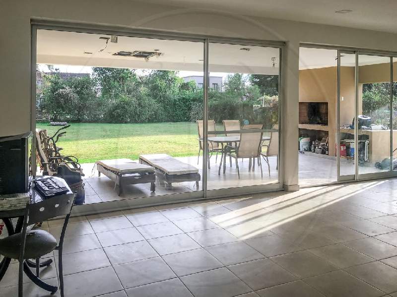 Venta de Casa en El Lucero en El Lucero, Pilar — Foto 5