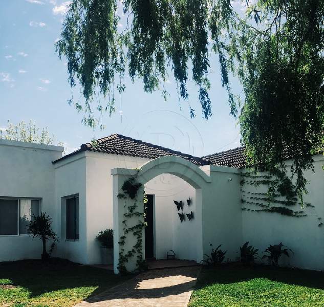 Venta de Casa en El Lucero en El Lucero, Pilar — Foto 2