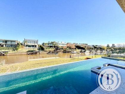 Venta de Casa en El Yacht en El Yacht - Bustamante Propiedades