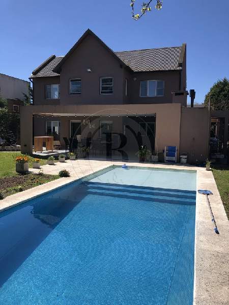Venta de Casa en La Barra Village en La Barra Village, Escobar — Foto 1