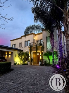 Venta de Casa en Lagos del Norte en Lagos del Norte, Tigre — Foto 2