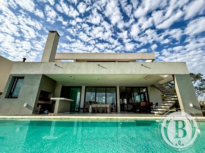 Venta de Casa en Laguna Grande en Laguna Grande, Tigre — Foto 2