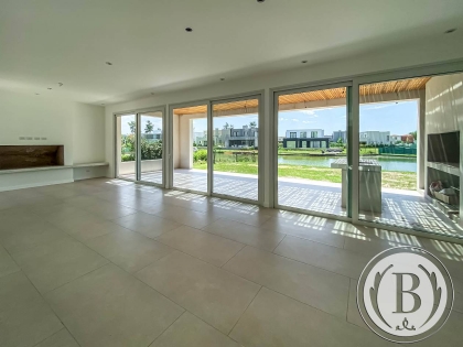 Venta de Casa en Laguna Grande en Laguna Grande, Tigre — Foto 2