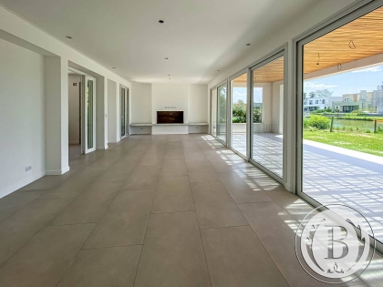 Venta de Casa en Laguna Grande en Laguna Grande, Tigre — Foto 3