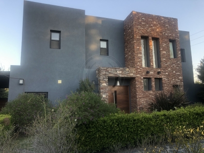 Venta de Casa en Las Liebres en Las Liebres, Pilar — Foto 1