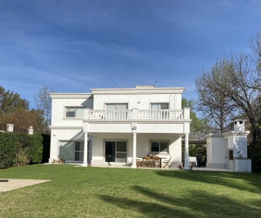 Venta de Casa en Los Laureles en Los Laureles, Pilar — Foto 3