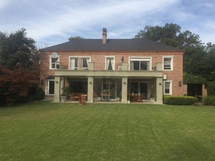 Venta de Casa en Los Laureles en Los Laureles, Pilar — Foto 1