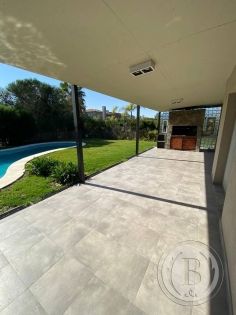 Venta de Casa en Los Sauces en Los Sauces, Tigre — Foto 2