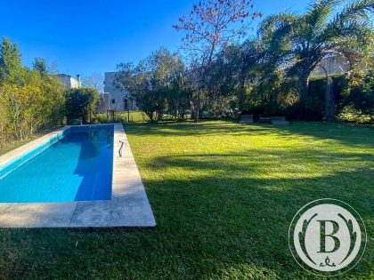Venta de Casa en Los Sauces en Los Sauces, Tigre — Foto 1