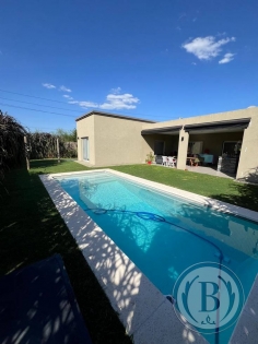Venta de Casa en Pilar del Este en Pilar del Este, Pilar — Foto 1
