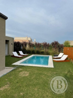 Venta de Casa en Pilar del Este en Pilar del Este, Pilar — Foto 3