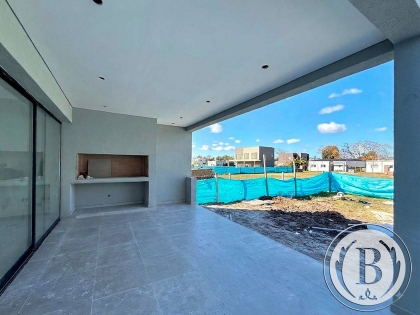 Venta de Casa en Pilar del Este en Pilar del Este, Pilar — Foto 2
