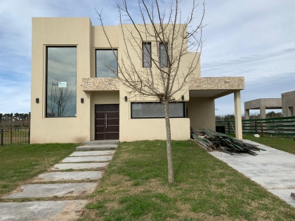 Venta de Casa en Puertos del Lago en Puertos del Lago, Escobar — Foto 1