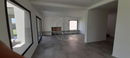 Venta de Casa en Puertos del Lago en Puertos del Lago, Escobar — Foto 2