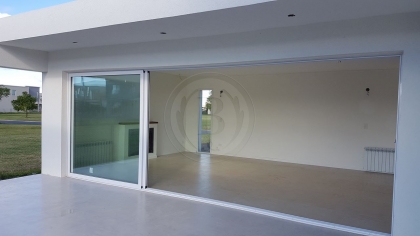 Venta de Casa en Puertos del Lago en Puertos del Lago, Escobar — Foto 2