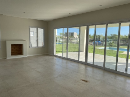 Venta de Casa en Puertos del Lago en Puertos del Lago, Escobar — Foto 6