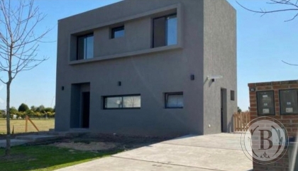 Venta de Casa en Puertos del Lago en Puertos del Lago, Escobar — Foto 2