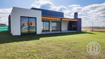 Venta de Casa en Puertos del Lago en Puertos del Lago, Escobar — Foto 1