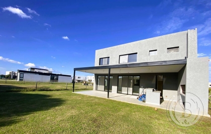 Venta de Casa en Puertos del Lago en Puertos del Lago, Escobar — Foto 1