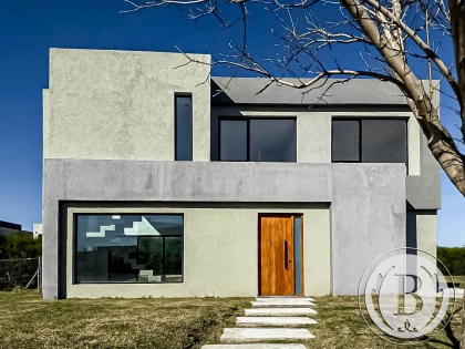 Venta de Casa en Puertos del Lago - Puertos del Lago