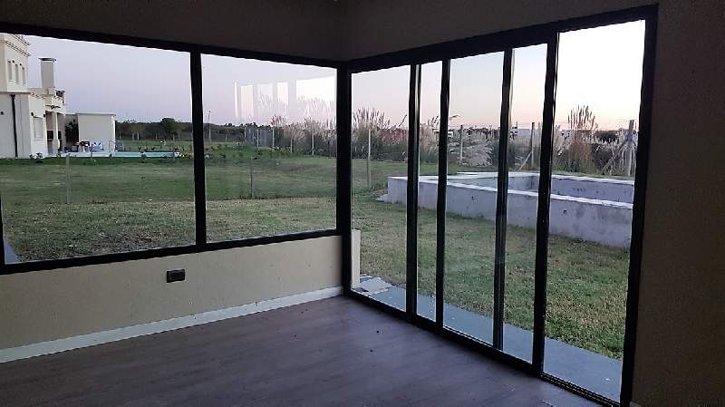 Venta de Casa en Puertos del Lago en Puertos del Lago, Escobar — Foto 2