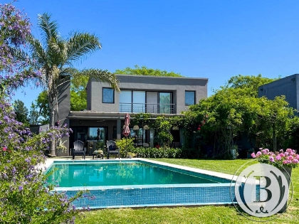 Venta de Casa en San Agustin - San Agustin