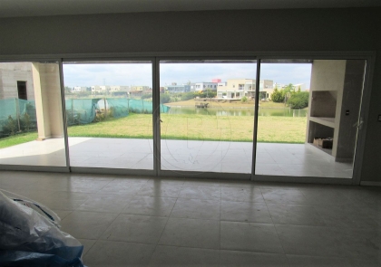 Venta de Casa en San Benito en San Benito, Tigre — Foto 5