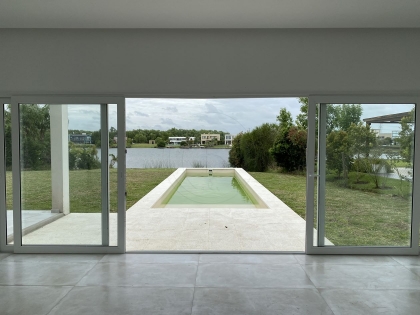 Venta de Casa en San Benito en San Benito, Tigre — Foto 1