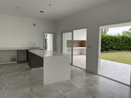 Venta de Casa en San Benito en San Benito, Tigre — Foto 6