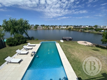 Venta de Casa en San Benito - San Benito