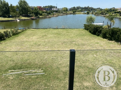 Venta de Casa en San Benito en San Benito, Tigre — Foto 2