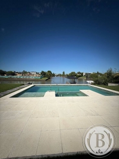 Venta de Casa en San Benito - San Benito