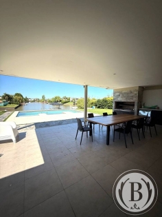 Venta de Casa en San Benito en San Benito, Tigre — Foto 3