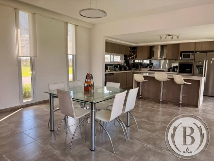 Venta de Casa en San Benito en San Benito, Tigre — Foto 4