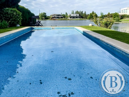 Venta de Casa en San Benito en San Benito