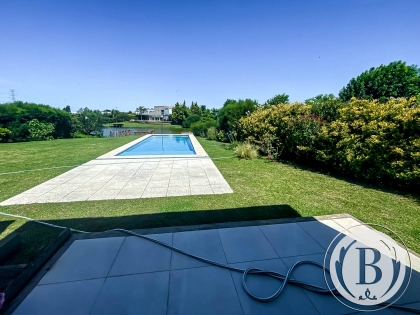 Venta de Casa en San Benito en San Benito, Tigre — Foto 3