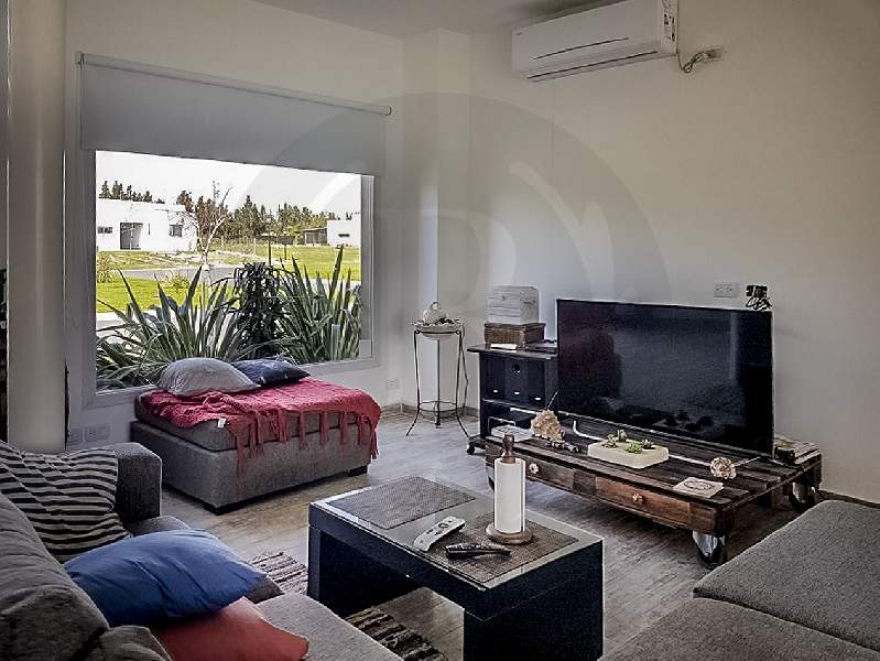 Venta de Casa en San Benito en San Benito, Tigre — Foto 2