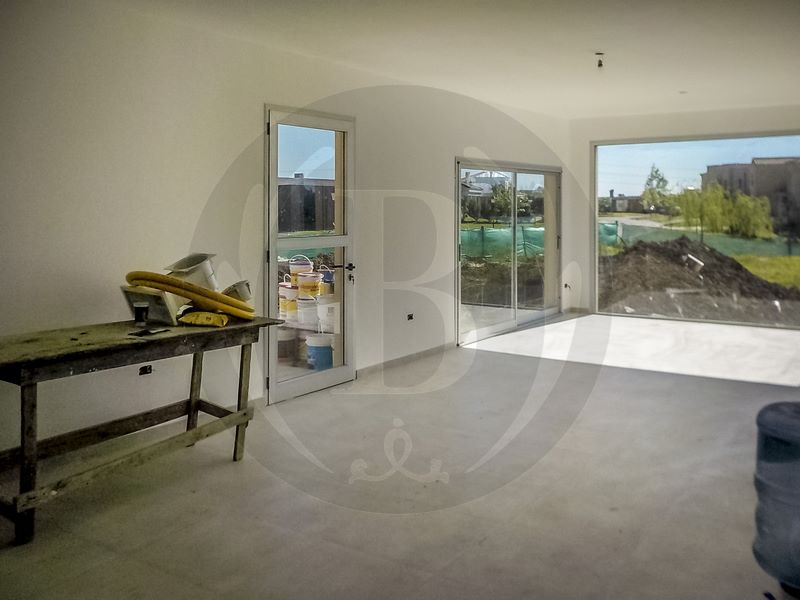 Venta de Casa en San Benito en San Benito, Tigre — Foto 4